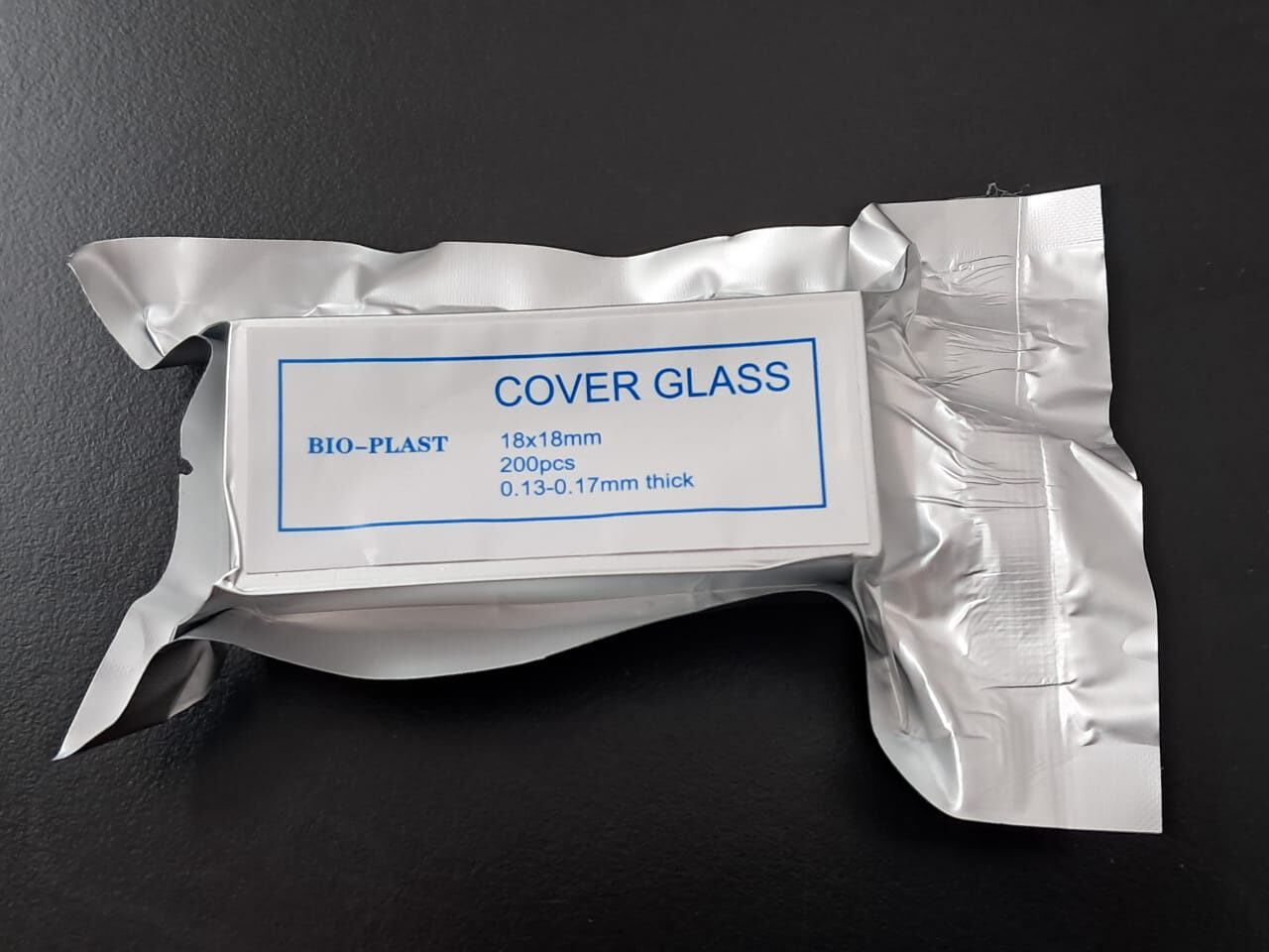 985TYI-1818C - Cubreobjetos 18 x 18 - Con envoltorio de aluminio individual, envasados al vacío-image