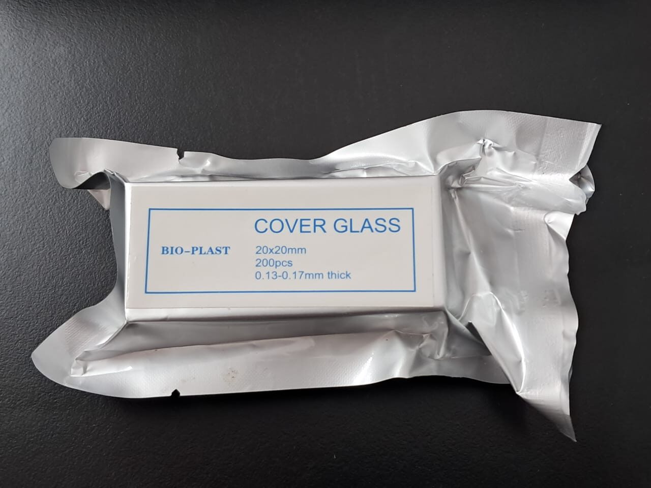 985TYI-2020C - Cubreobjetos 20 x 20 - Con envoltorio de aluminio individual, envasados al vacío-image